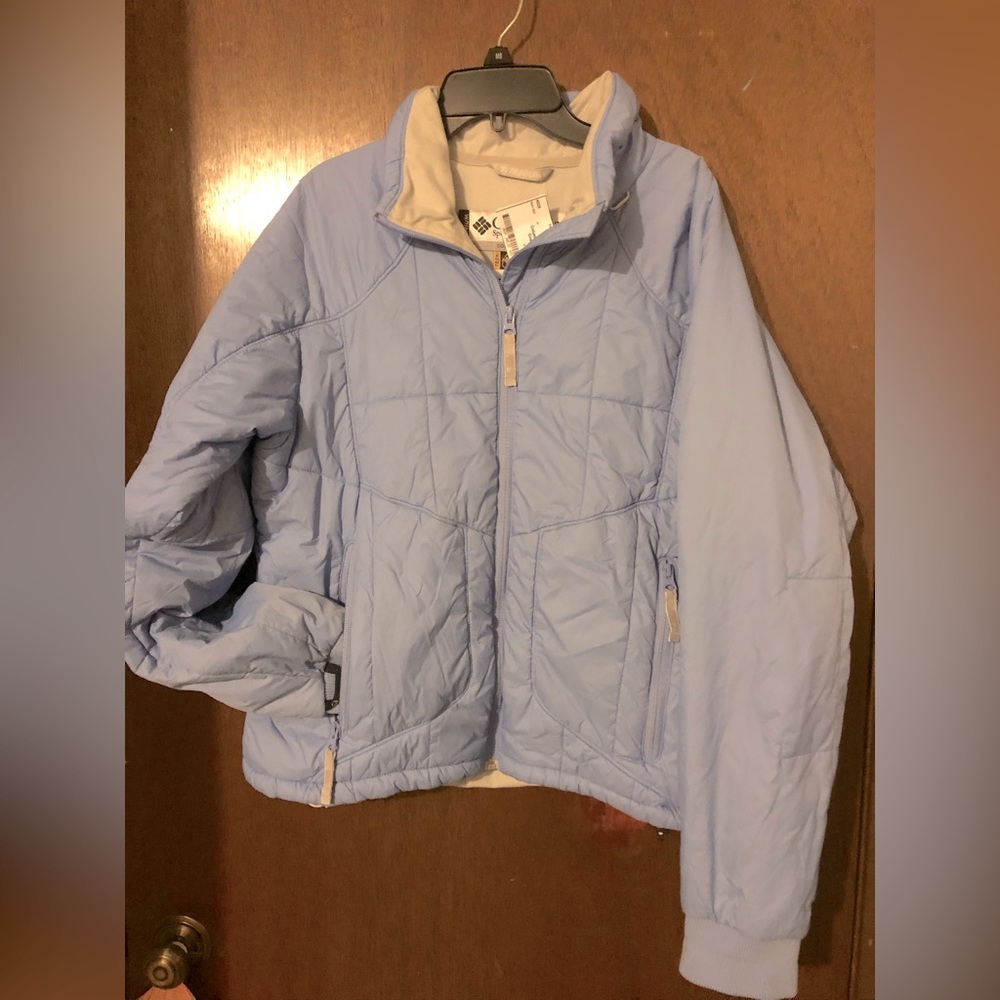 Columbia Sportswear women’s large jacket. Color periwinkle blue